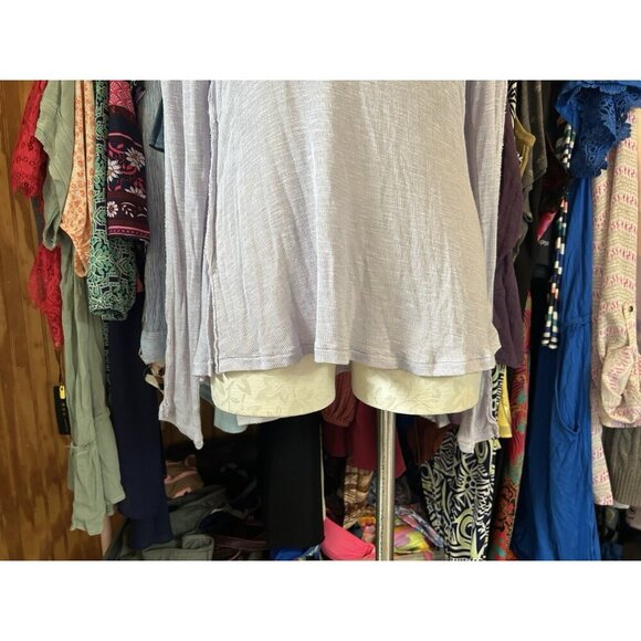 Intimately Free People Silver/Gray Long Sleeve Knit Lightweight L NWOT Raw Hem - Picture 2 of 10